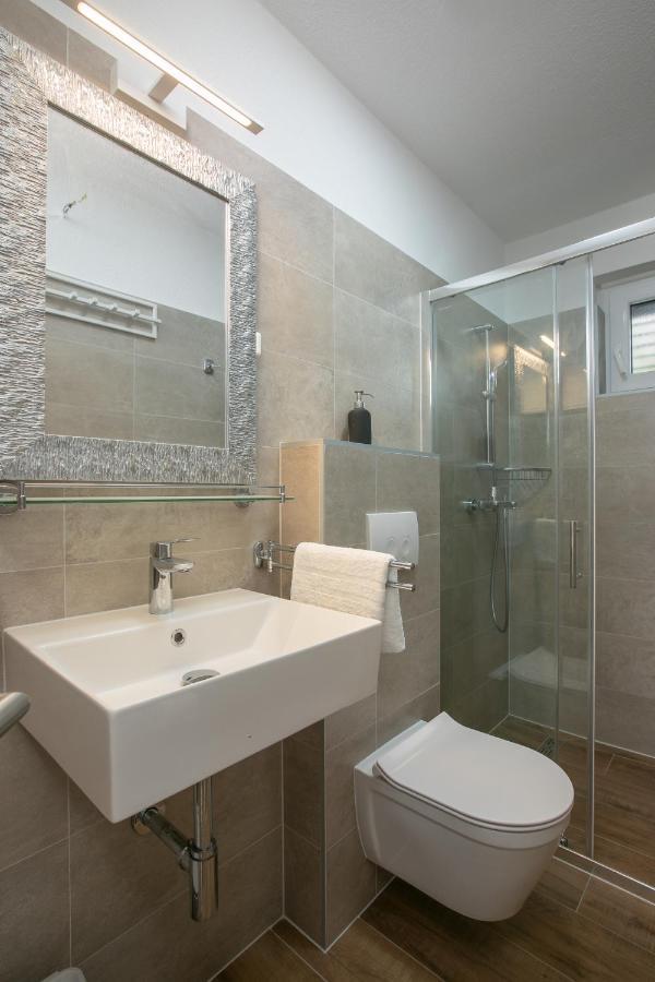 Apartamento La Casa Di Nonno Milna  Exterior foto